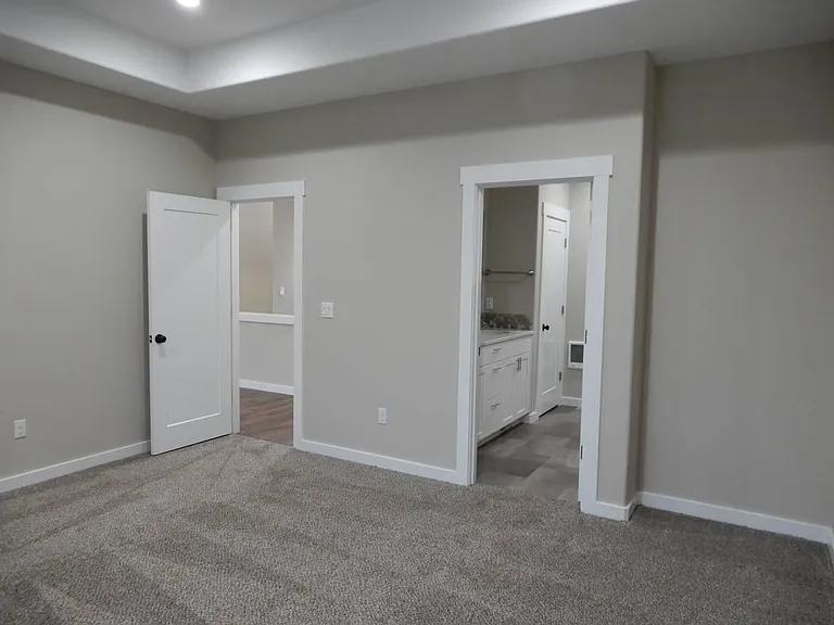 3267 Pheasant Ave SE — Photo 7