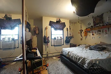 Rented by Rennit Inc.