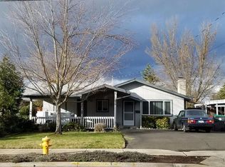 1845 Roberts Rd, Medford, OR 97504