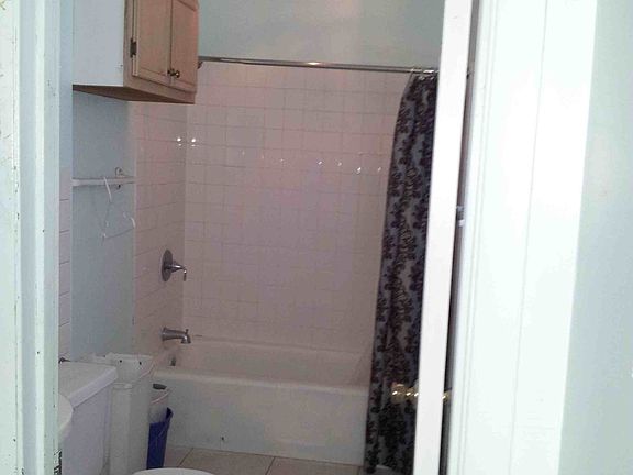 5th image of 52 Marilyn Ave NW