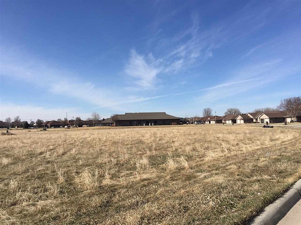 2nd image of 1318 Andrews Dr