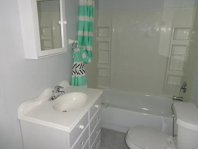 204 S 27th St — Photo 17