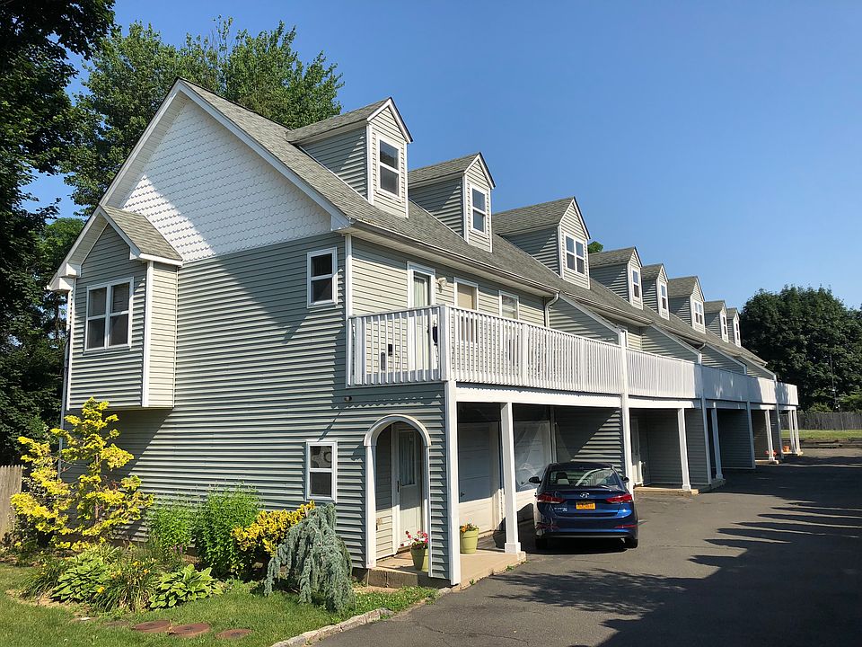 1st image of 34 Grove St