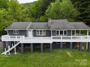 166 Seasons Dr #4 & 5, Clyde, NC 28721