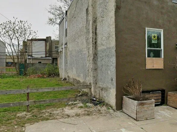 2445 N Newkirk St, Philadelphia, PA 19132