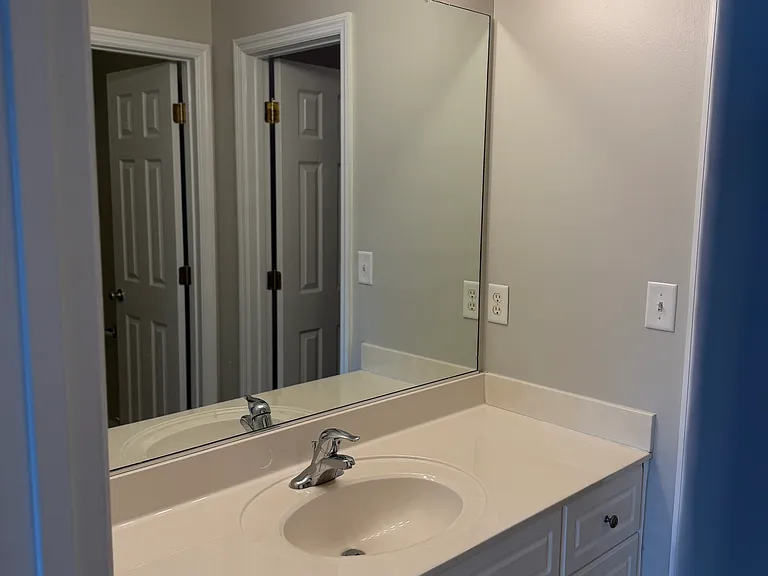 Master Vanity