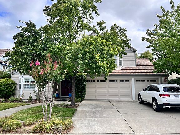 2nd image of 4973 Monaco Dr