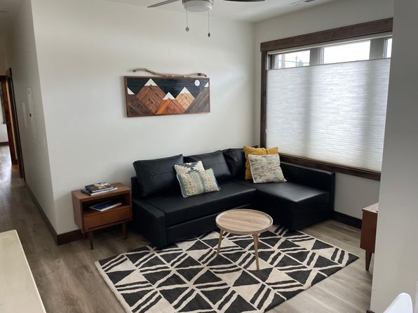 638 Nucleus Ave #203
