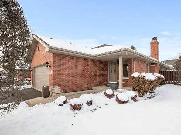 10502 San Luis Ln, Orland Park, IL 60467