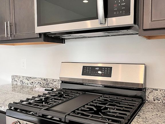 3rd image of 234 Tatum Ln
