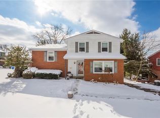 1112 Peachtree Rd, Carnegie, PA 15106