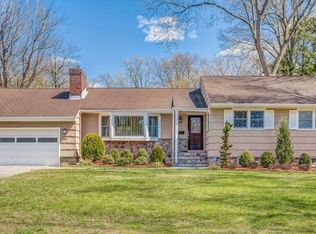 501 Eastbrook Rd, Ridgewood, NJ 07450