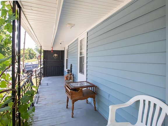3rd image of 1430 McKinley Ave