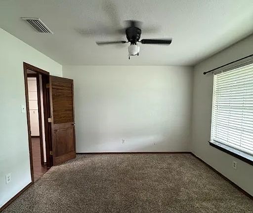 5th image of 413 N Trail St #413