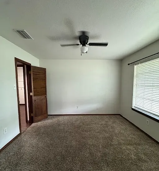 413 N Trail St #413 — Photo 5