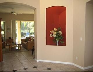 5th image of 5427 Avenal Dr