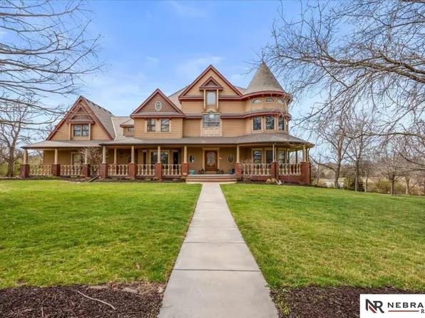 5401 Music Ln, Lincoln, NE 68516