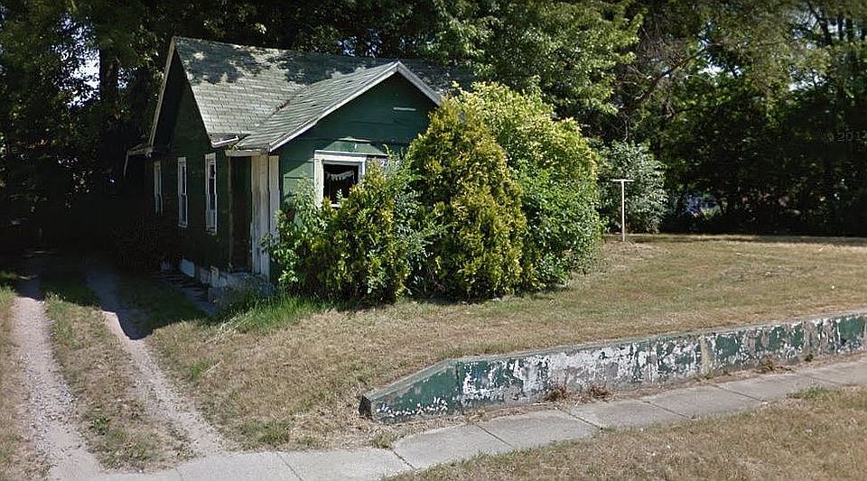 1st image of 2159 E Whittemore Ave