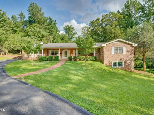 103 Dogwood Ln, Johnson City, TN 37604