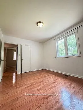 256 Patricia Ave #MAIN — Photo 6