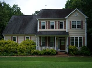 201 Sweetbriar Ct, Clayton, NC 27527