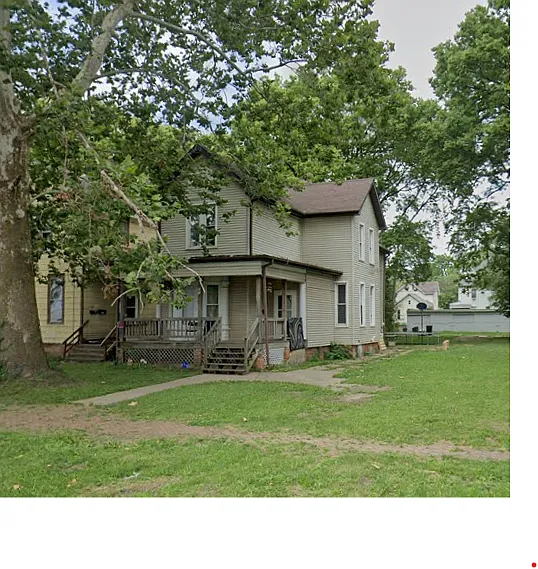 809 NE Madison Ave photo 1