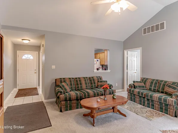 335 Cherry St, Shepherdsville, KY 40165