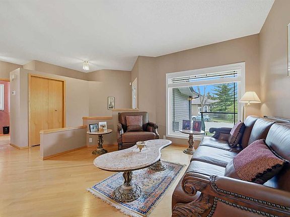 5th image of 52 SW Edgebrook Rise NW