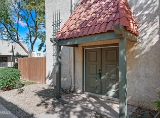 5914 W Golden Ln, Glendale, AZ 85302