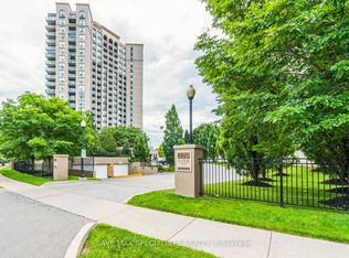 220 Forum Dr #1809, Mississauga, ON