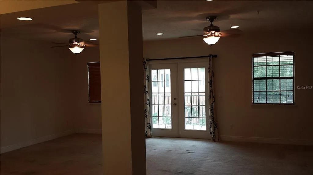 2 bed, 2.0 bath, 1200 sqft, $1,700 — Photo 2