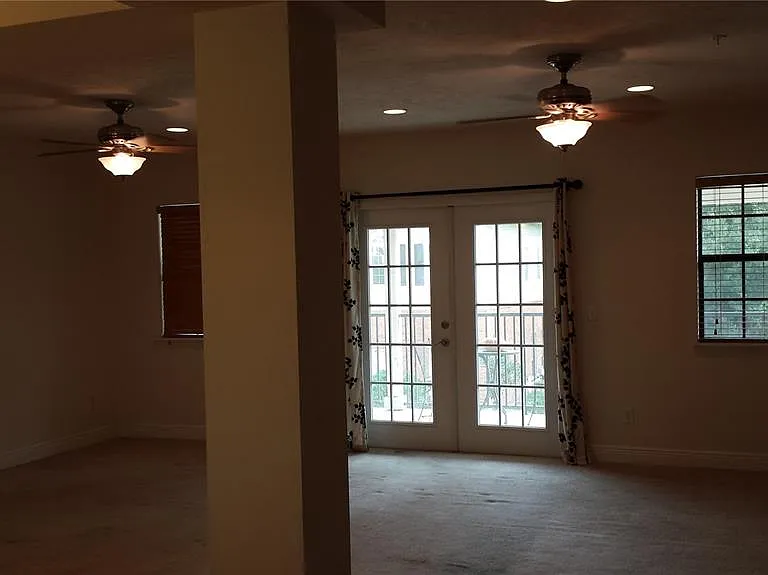 2602 SW 87th Dr #201 — Photo 2
