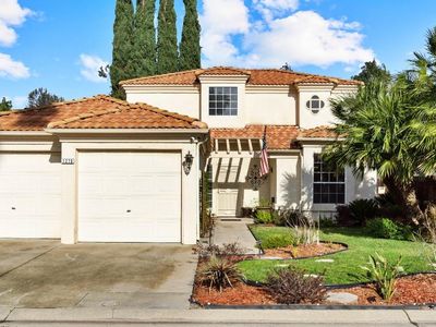 1270 E Bedford Ave, Fresno, CA, 93720