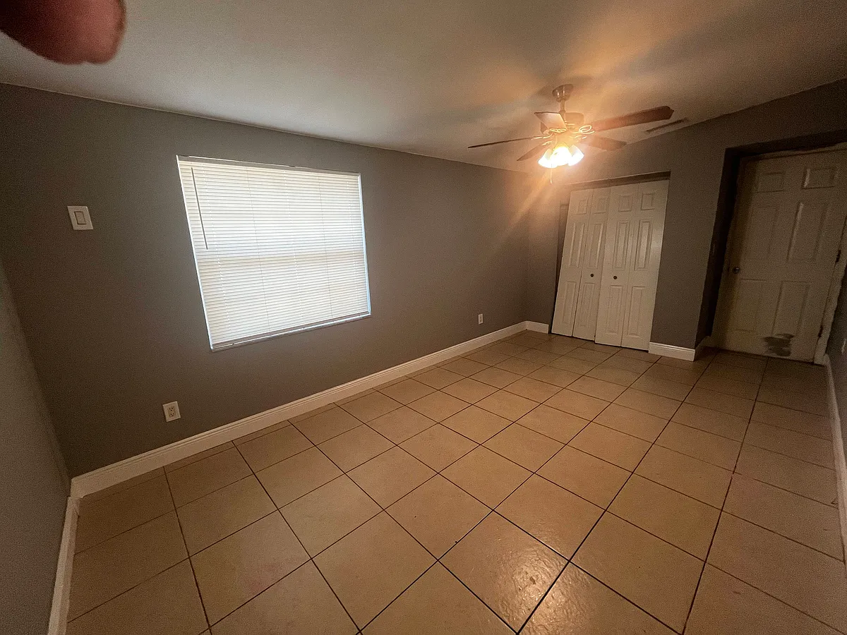 Building Photo - 5173 Jasmine Cir