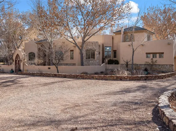921 Camino Vista Rio, Bernalillo, NM 87004