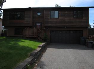 6840 Hunt Ave, Anchorage, AK 99504