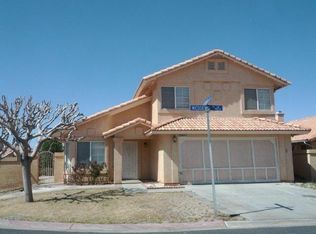 12320 Wedgewood Ln, Victorville, CA 92395