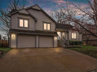 15725 E 78th St, Kansas City, MO 64139