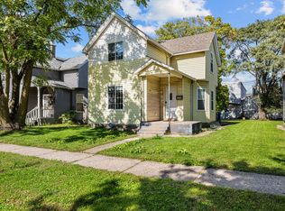 1826 W 1st St, Davenport, IA 52802