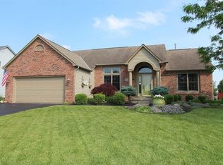 4424 Grathrine Ct, Lewis Center, OH 43035