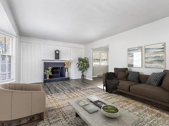 5th image of 7212 Manchester Ave