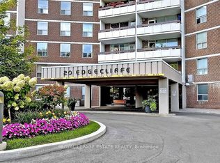 20 Edgecliff Golfway #1503, Toronto, ON M3C3A4