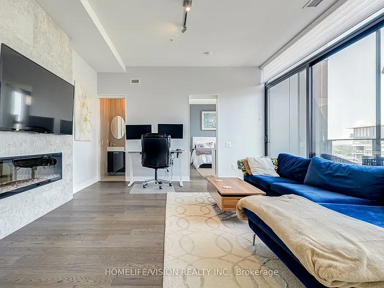 629 King St W #Penthouse 1415 — Photo 8