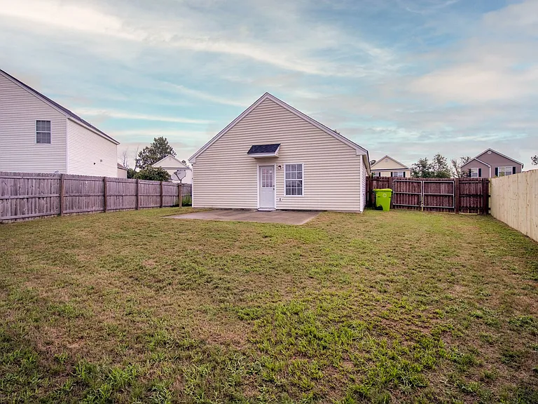 1214 Waverly Place Dr — Photo 10