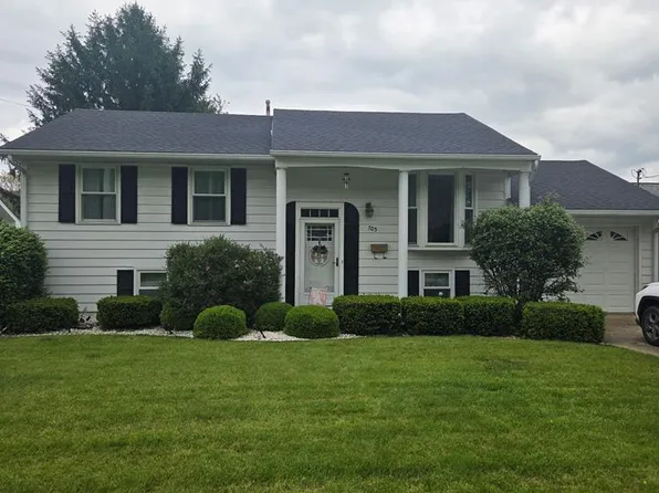 705 South 4th Avenue, Paden City, WV 26159