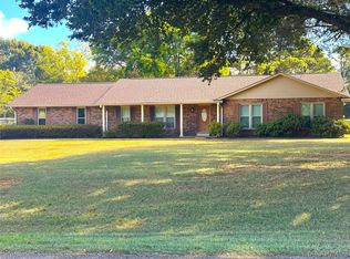 578 Ridgefield Dr, Wetumpka, AL 36093