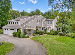285 Fiske St, Carlisle, MA 01741