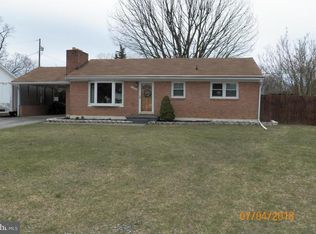 11424 Longview Dr, Hagerstown, MD 21740