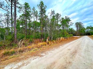 442 Woodhaven Rd, Southport, NC 28461