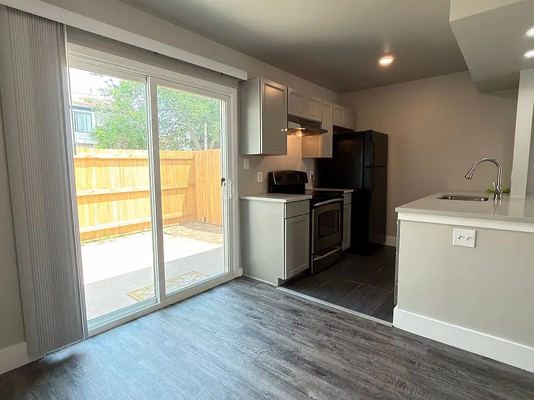 12184 E Kepner Pl — Photo 7